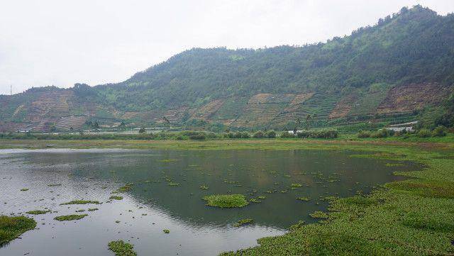 Telaga Merdada Dieng (https://geologi.esdm.go.id/)