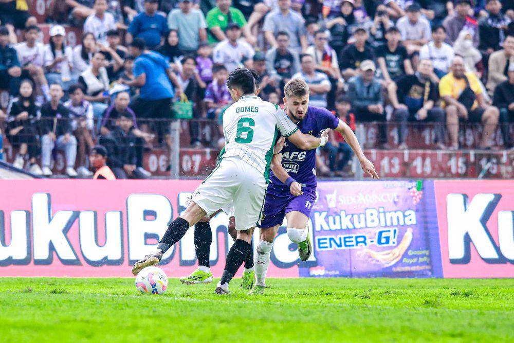 Pemain Persik Kediri saat melawan PSS Sleman. IDN Times/ istimewa