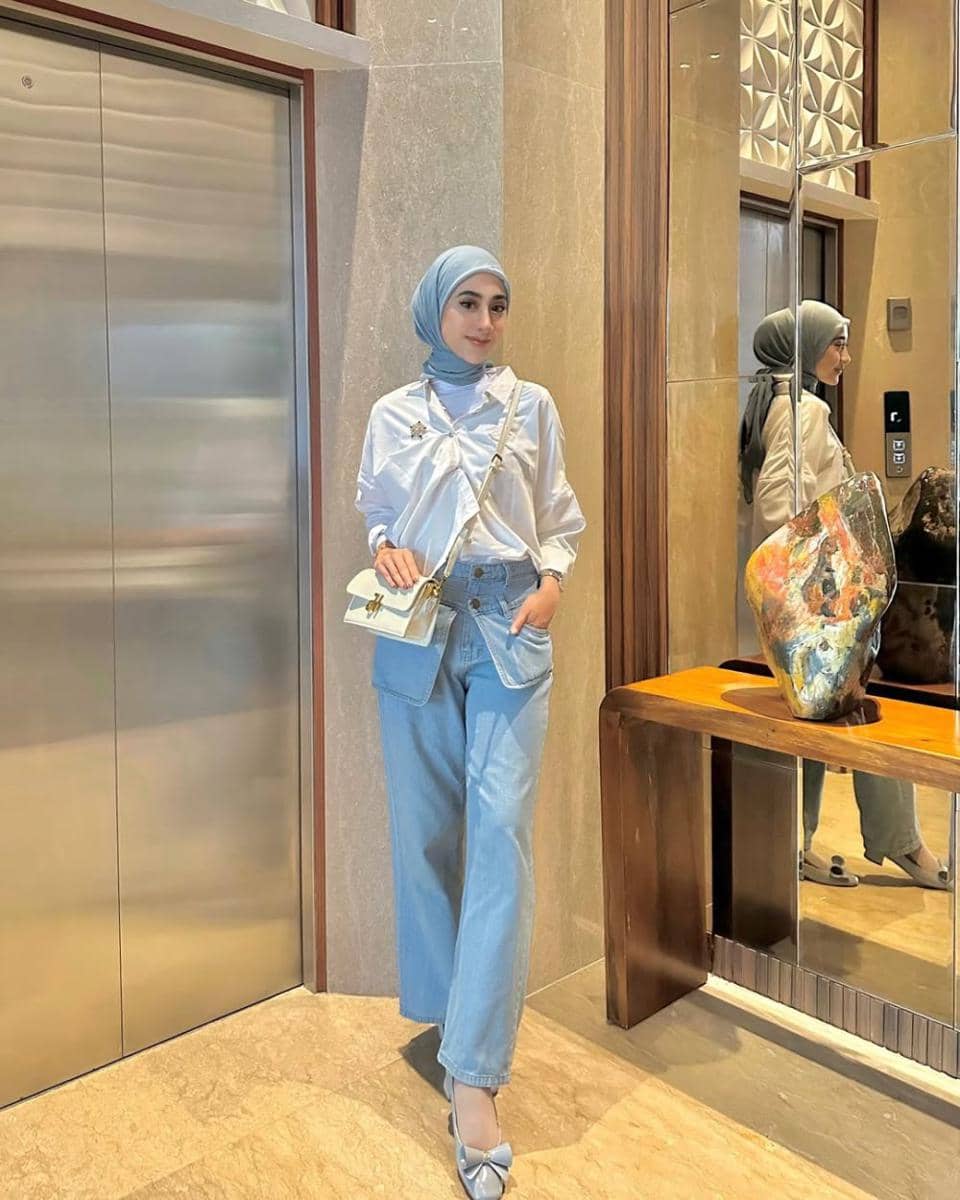 Nimas Azlia (instagram.com/azzllia)