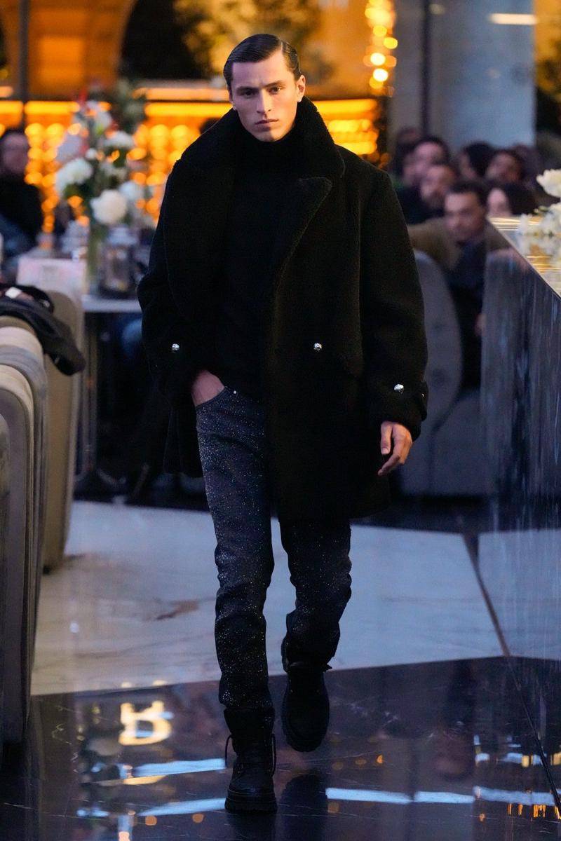 Philipp Plein F/W 2025-26 di Milan Fashion Week Men's (dok. Milano Fashion Week)