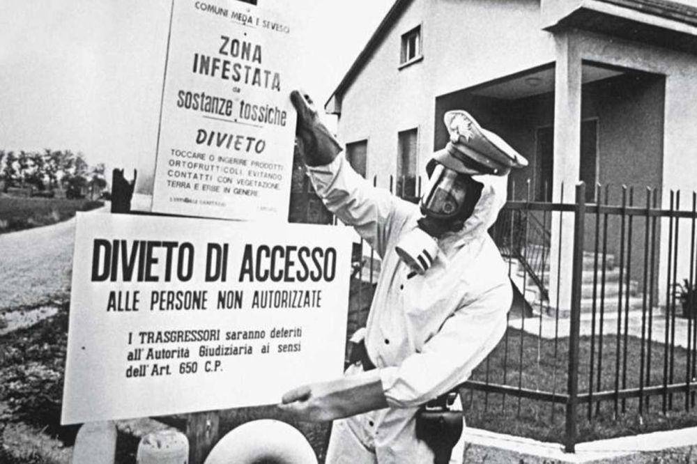 peringatan bencana Seveso, kecelakaan industri yang terjadi pada 10 Juli 1976, di sebuah pabrik kimia sekitar 20 kilometer di utara Milan di wilayah Lombardy, Italia (commons.wikimedia.org/Unknown Author)