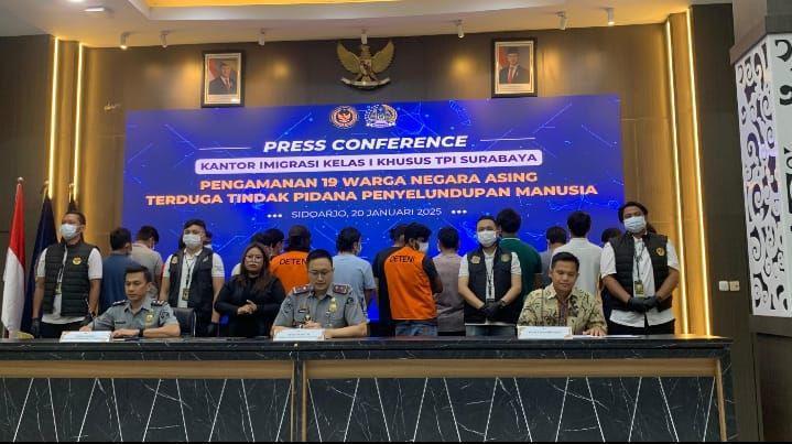19 Orang Terlibat Penyelundupan Manusia Nepal ke Eropa Lewat Surabaya