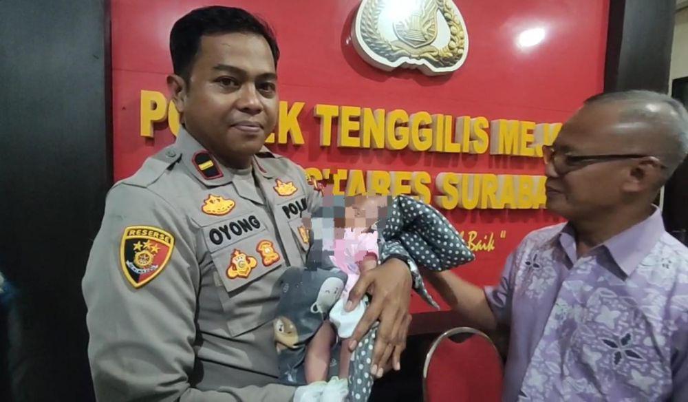 Disertai Surat, Bayi Perempuan Ditemukan di Pinggir Jalan Surabaya