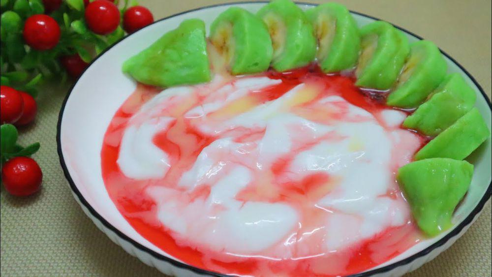 Cara Makan Es Pisang Ijo Khas Makassar yang Benar, Jangan Dicelup!