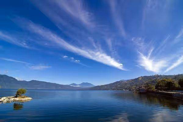 Danau Singkarak (Foto: IDN Times)