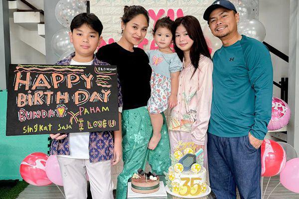 Momen Ultah ke-35 Istri Wendi Cagur, Kedatangan Artis Idola