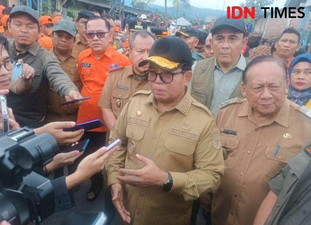 Penjabat (Pj) Gubernur Lampung Samsudin saat diwawancarai awak media. (IDN Times/Tama Yudha Wiguna).