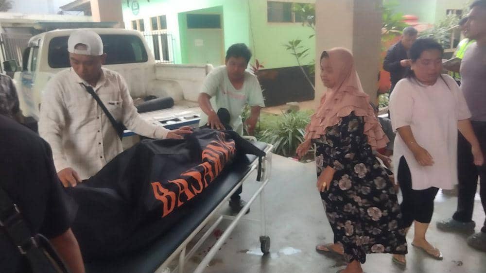 sopir bentor di Palembang meregang nyawa usai diserempet bus AKAP (Dok: Polrestabes Palembang)