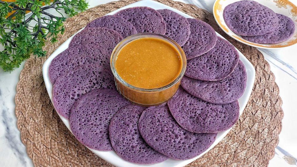 Resep Serabi Ubi Ungu Teflon yang Empuk, Hasilnya Bersarang!