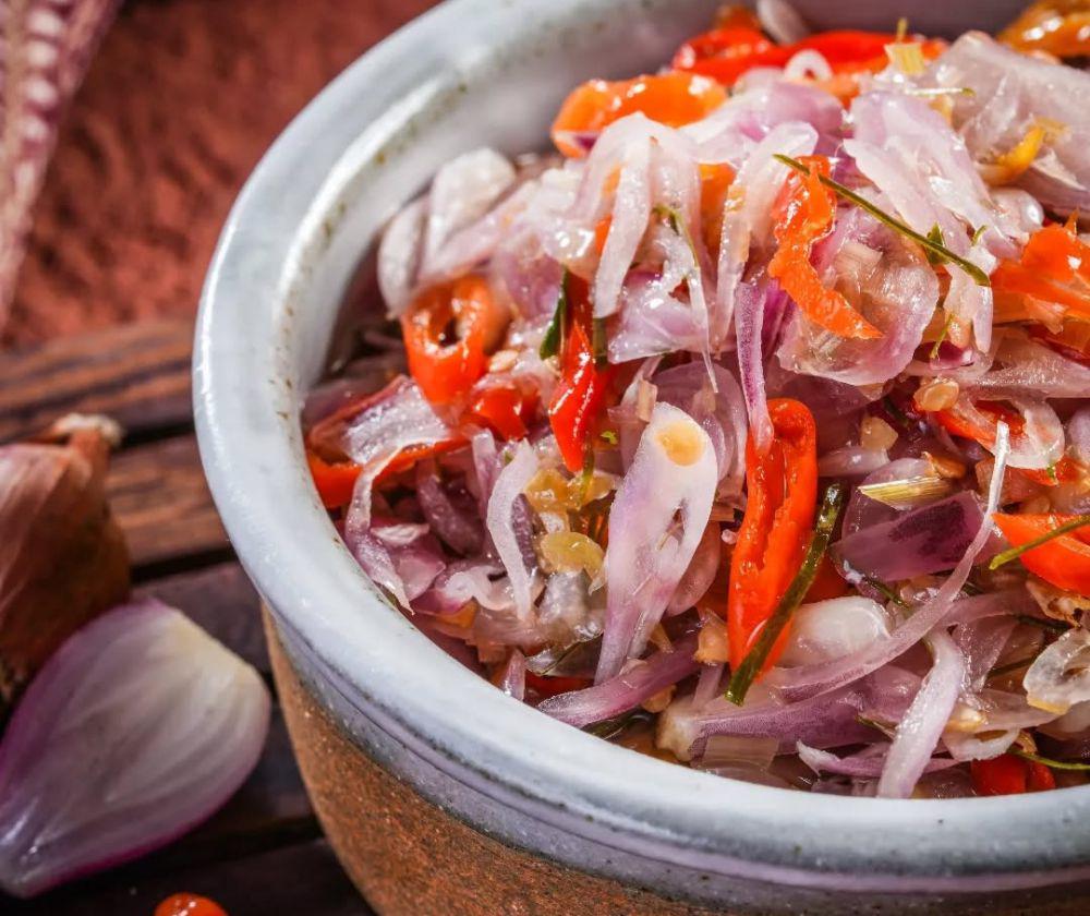 5 Tips Membuat Sambal Matah yang Segar dan Wangi, Gampang Kok!