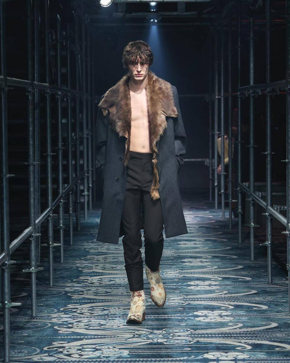 PRADA F/W 2025-26 di Milan Fashion Week Men's (instagram.com/prada)