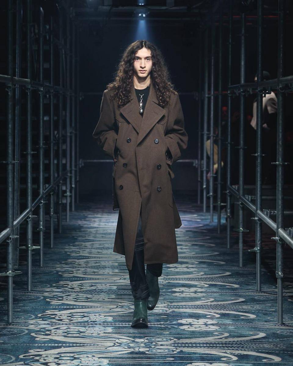 PRADA F/W 2025-26 di Milan Fashion Week Men's (instagram.com/prada)