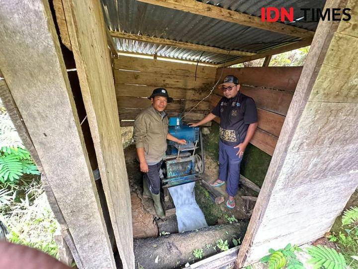 Turbin di Dusun Datar Pauh, Desa Cahaya Alam, Semende Darat Ulu, Muara Enim ) IDN Times/Yuliani