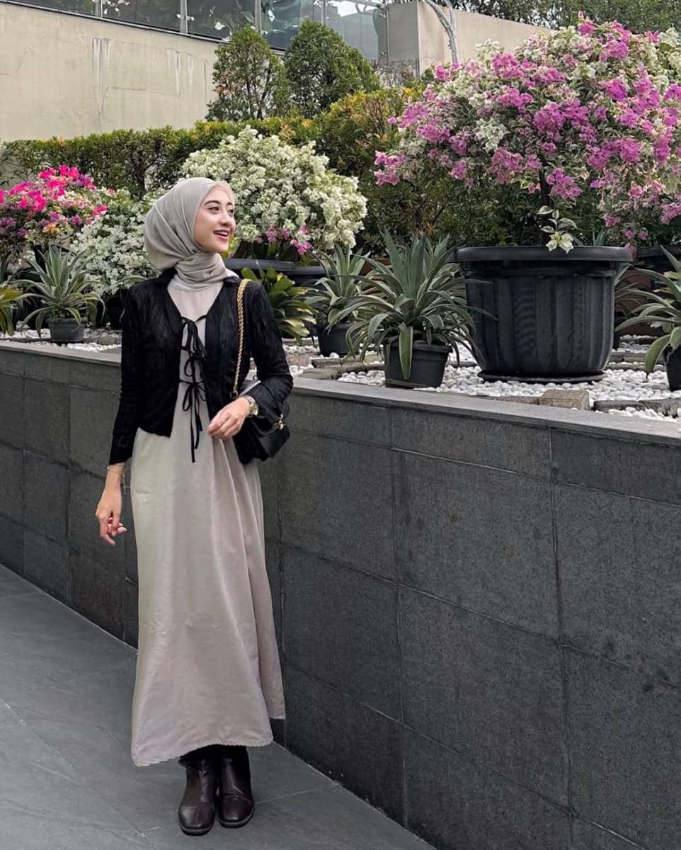 Nimas Azlia (instagram.com/azzllia)