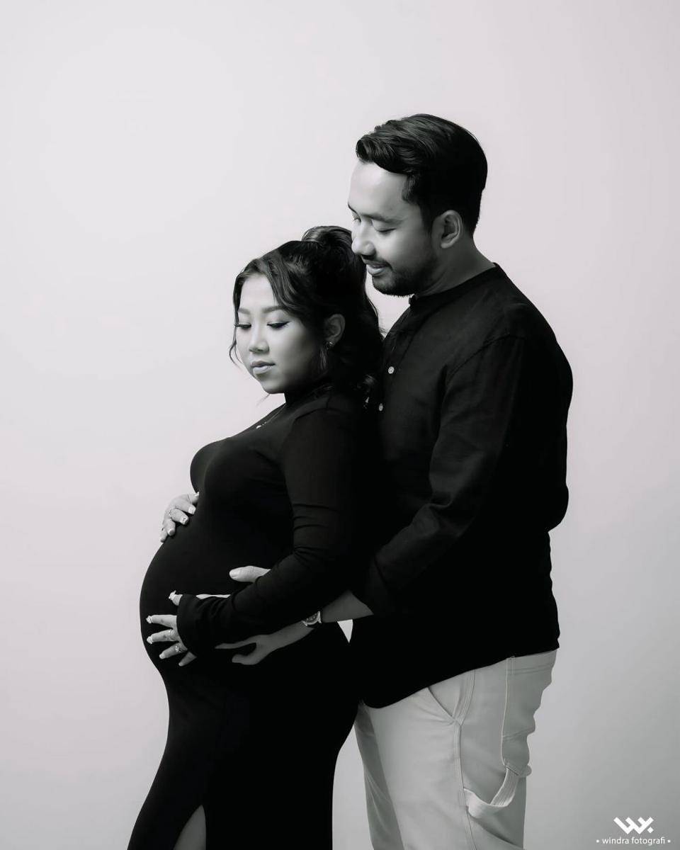 potret maternity Kiky Saputri (instagram.com/kikysaputrii)