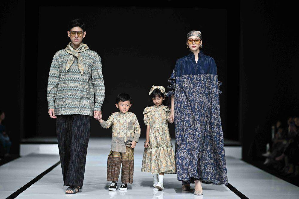 Koleksi IKAT di Garis Poetih Raya Festival 2025 dengan konsep sarimbit untuk lebaran. 16 Januari 2025. (Dok. Garis Poetih)