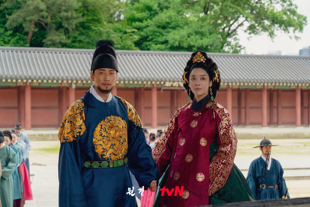 8 Insight Pernikahan di Drakor The Queen Who Crowns, Hindari Insecure!