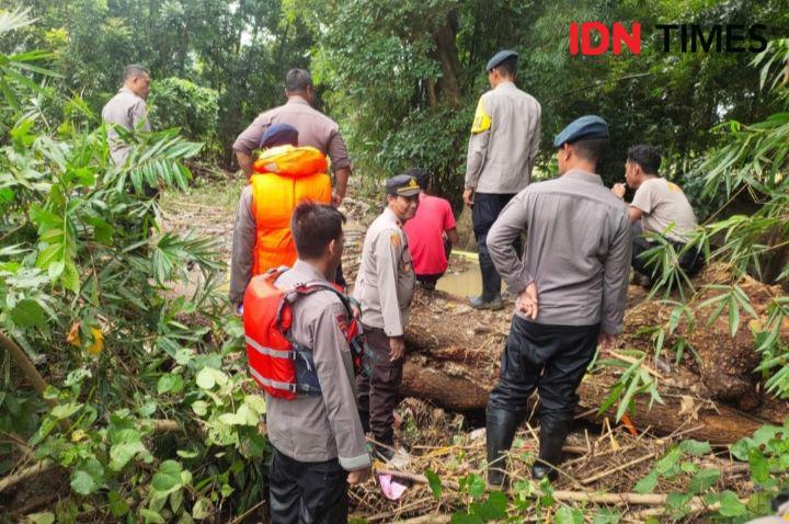 Petani yang Terseret Arus Sungai di Dompu Ditemukan Meninggal Dunia