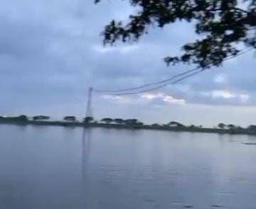 Ribuan hektar tanaman padi di Ngawi terendam banjir Bengawan Solo. IDN Times/ Istimewa.