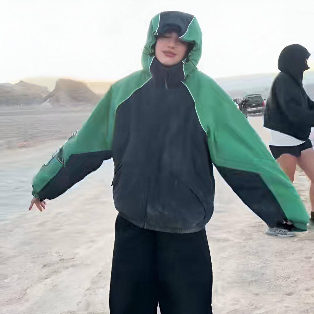 potret Dua Lipa liburan sambil kerja di Chili (instagram.com/dualipa)