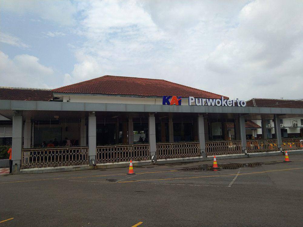 potret Stasiun Purwokerto, Banyumas (commons.wikimedia.org/Rio_Adhitya_Cesart)