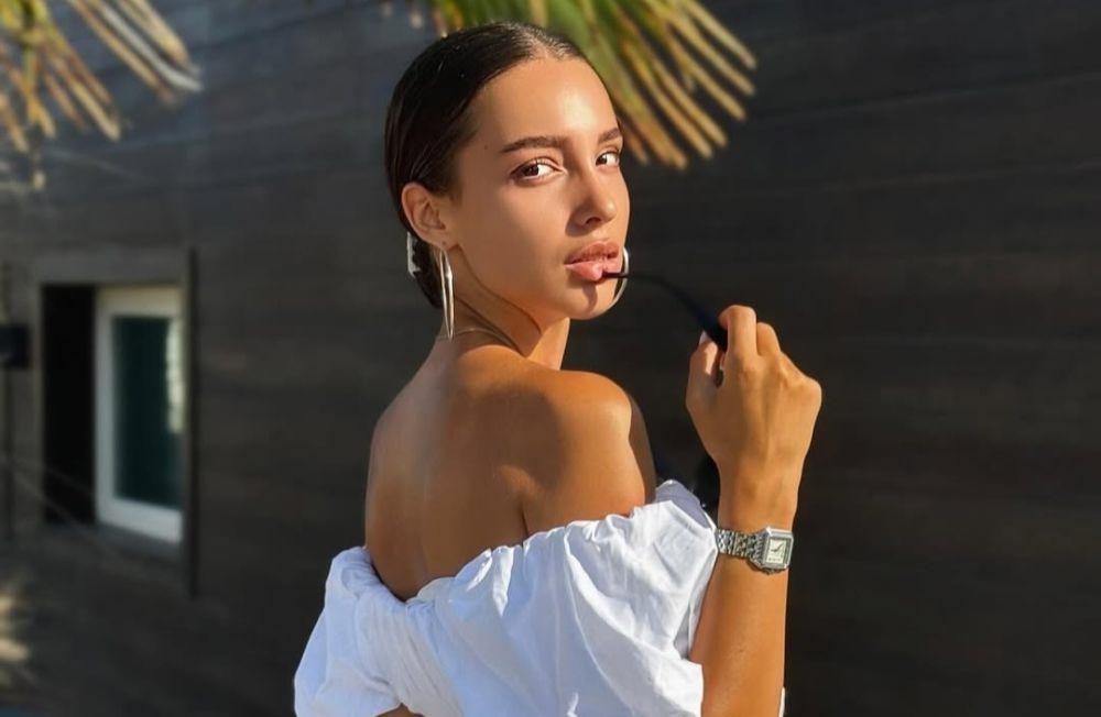 7 Potret Elvira Yordanova Miss World Bulgaria 2024, Outstanding!