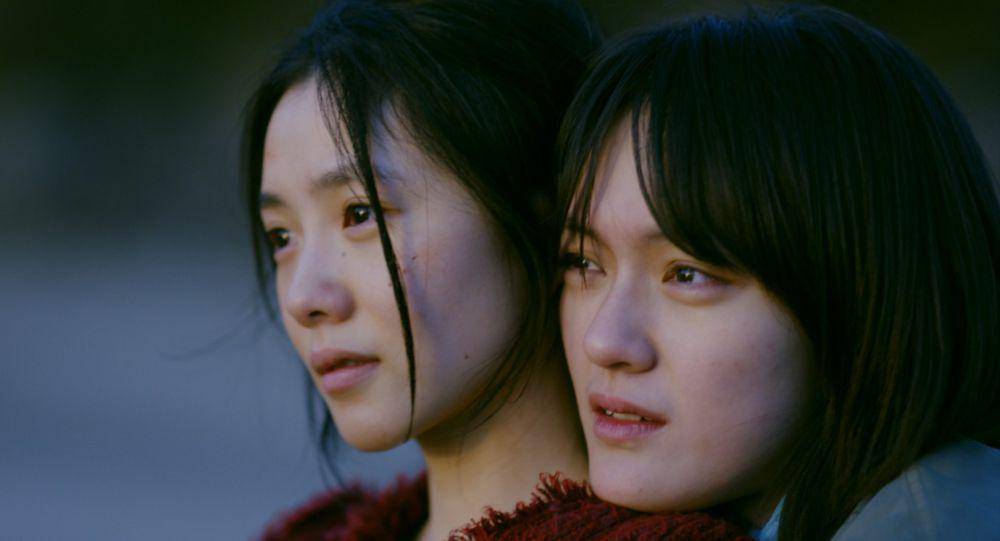 Girls on Wire (dok. Vivian Qu/Girls on Wire)