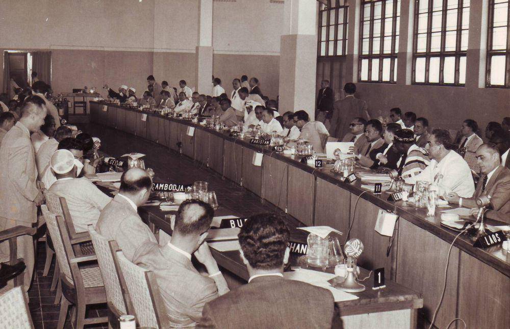Potret Konferensi Asia Afrika 18–24 April 1955 di Bandung, Jawa Barat, Indonesia (commons.wikimedia.org)