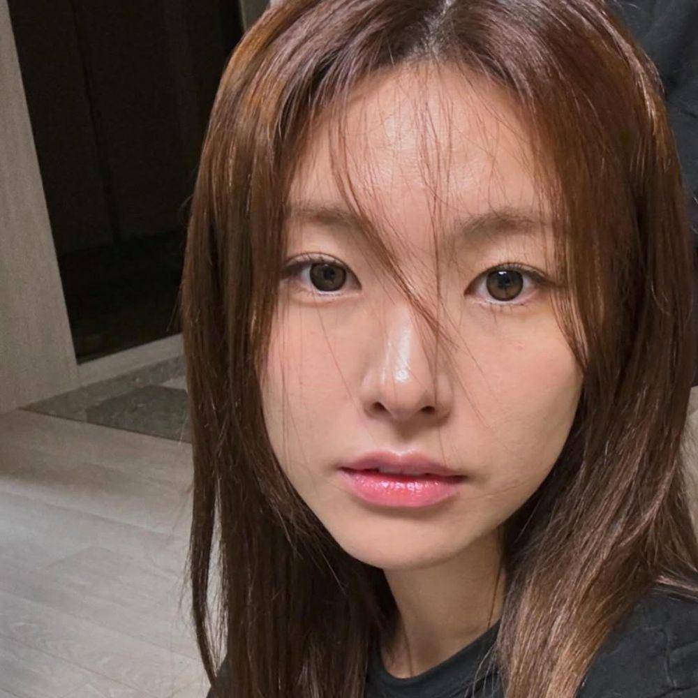 inspirasi makeup Ha Young (instagram.com/havv_y)