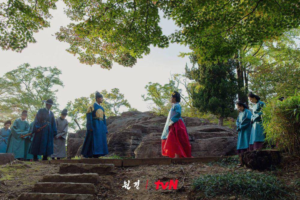 Cuplikan drama Korea The Queen Who Crowns (dok. tvN/The Queen Who Crowns)