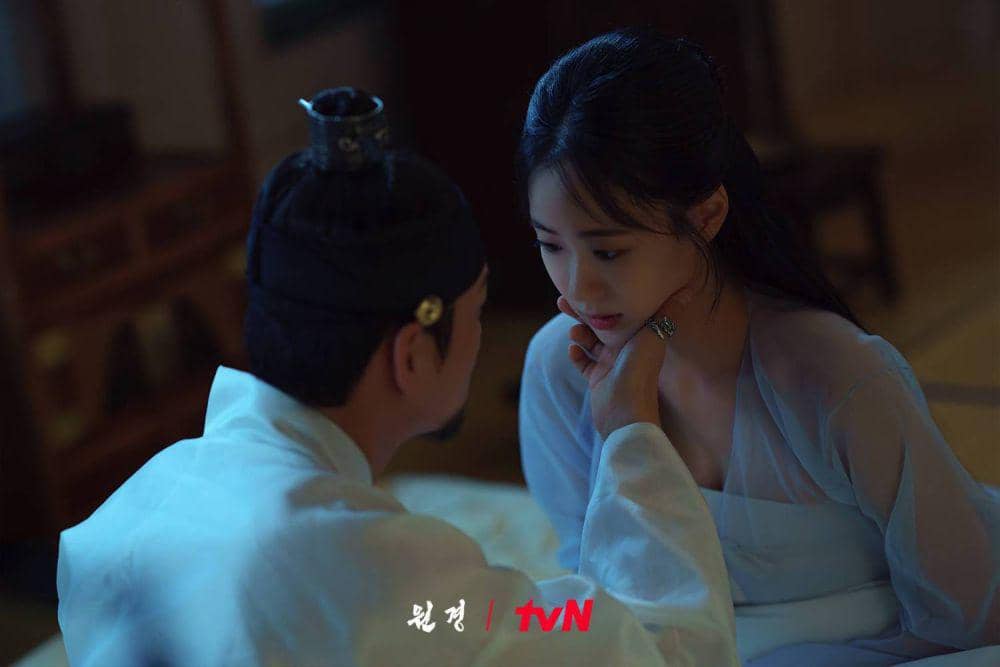 Chae Ryeong (Lee Yi Dam) di drama The Queen Who Crowns (dok. tvN/The Queen Who Crowns)