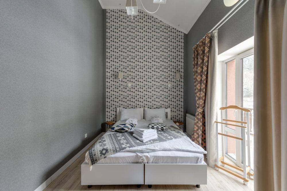 ilustrasi kamar tidur (pexels.com/Max Vakhtbovycn)