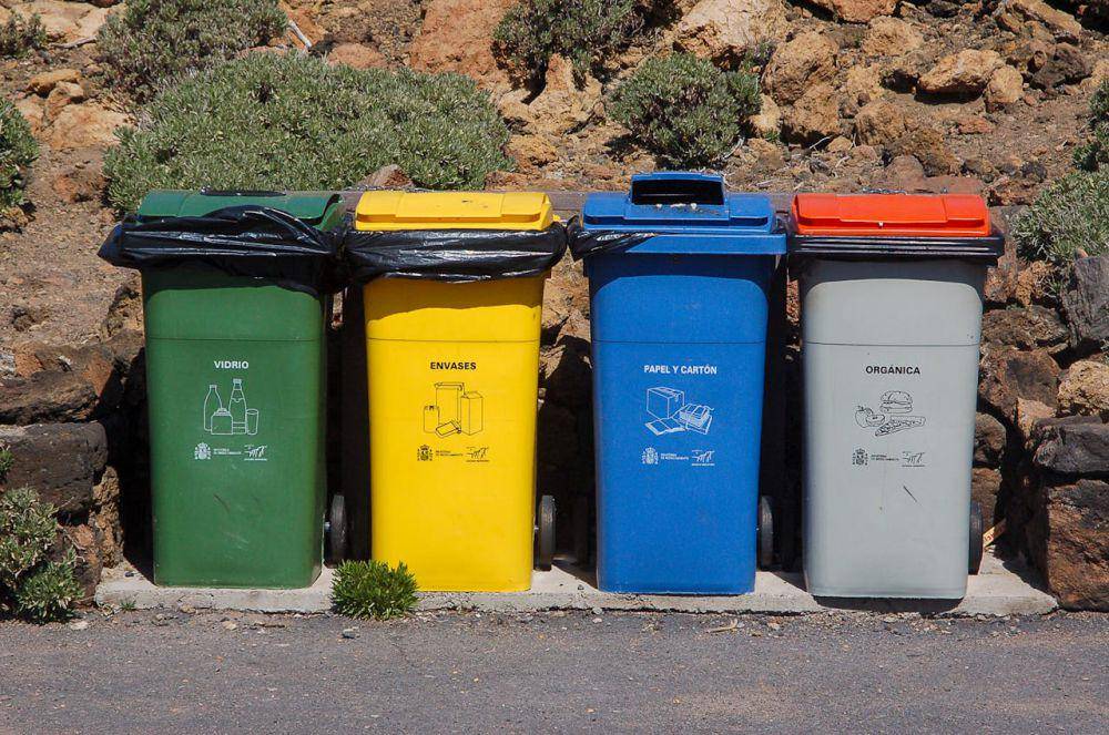ilustrasi tempat sampah (pexels.com/Jan van der Wolf)