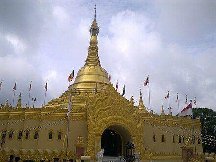 Taman Alam Lumbini (https://id.wikipedia.org/)