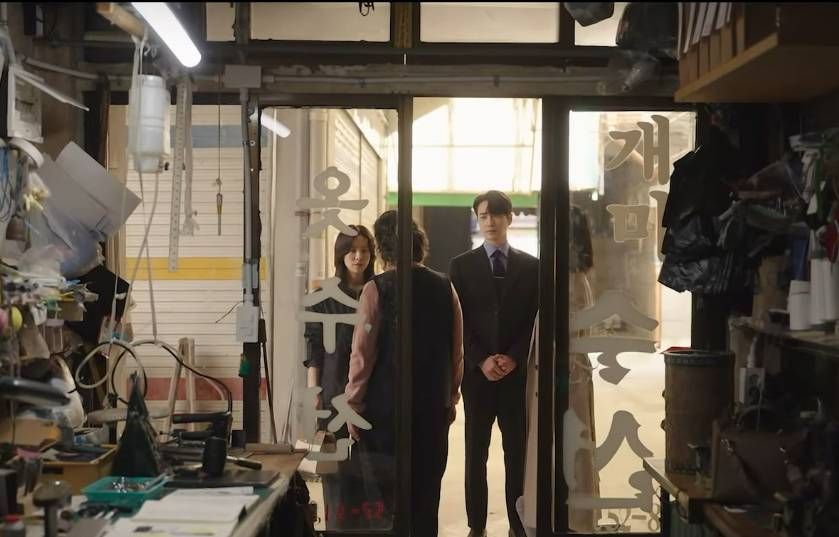still cut drama Korea Love Scout (youtube.com/@SBSdrama.official)