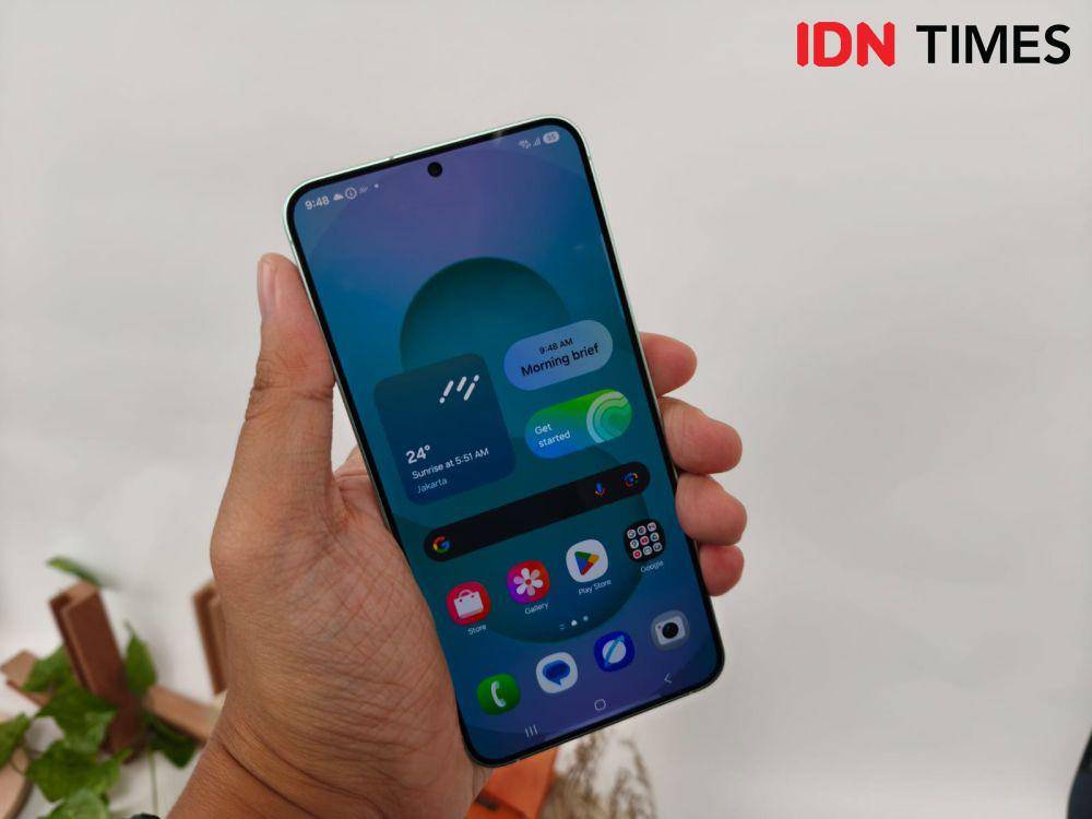 Samsung Galaxy S25+ (IDN Times/Fatkhur Rozi)