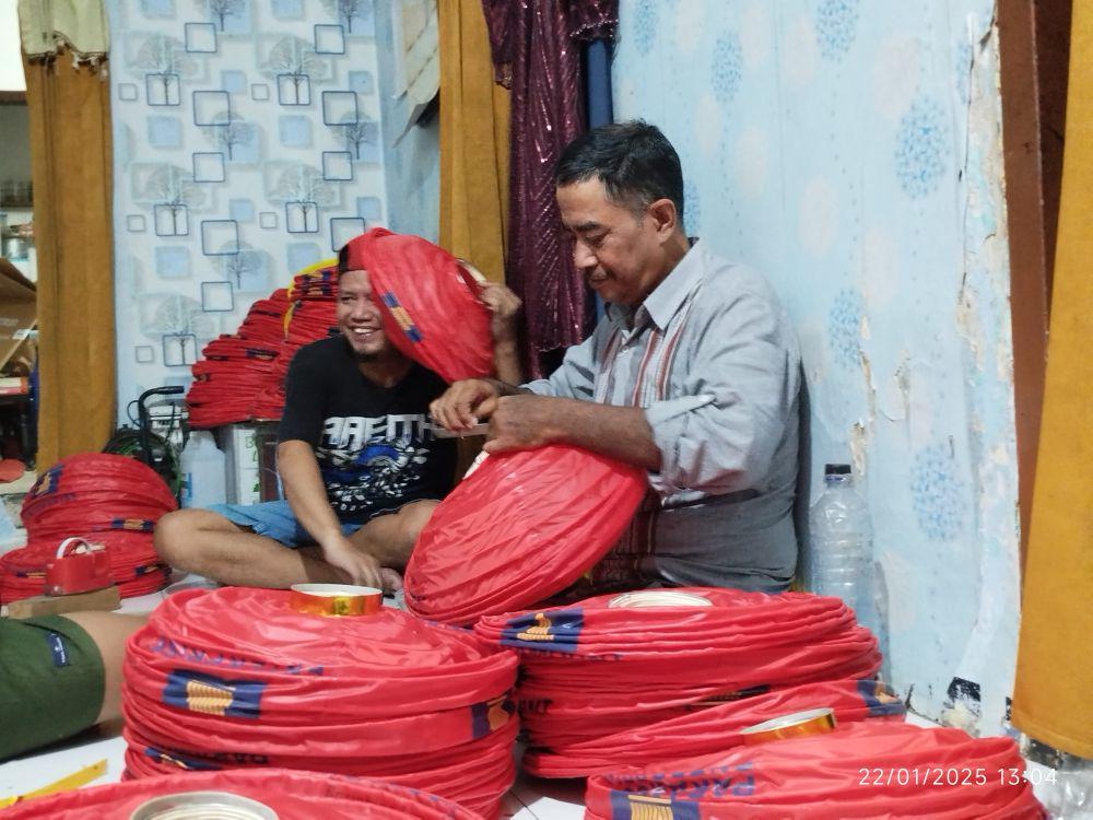 Jelang Imlek, Perajin Lampion di Malang Mulai Kebanjiran Orderan