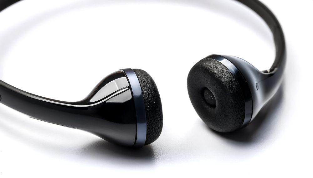 5 Rekomendasi Headset Neckband untuk Beragam Aktivitas