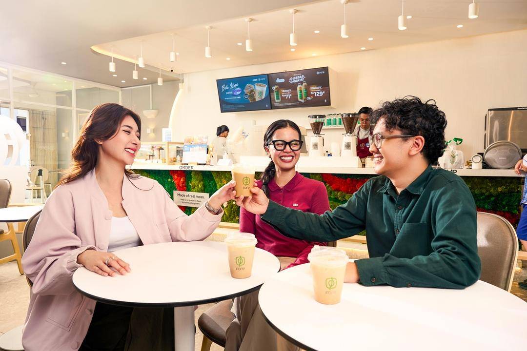 Potret pengunjung di Fore Coffee
