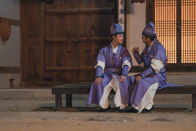 Bae In Hyuk dan Jung Gun Joo di Check in Hanyang (dok. Channel A/Check in Hanyang)