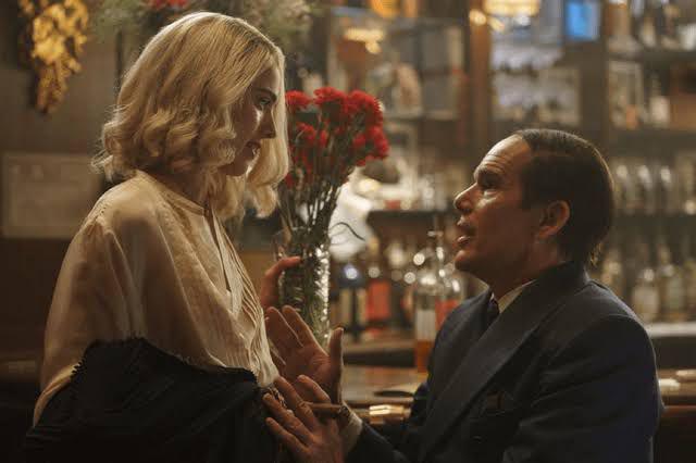 5 Film Drama History Dibintangi Ethan Hawke, Terbaru Blue Moon!