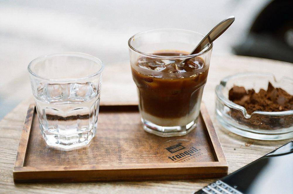 ilustrasi vietnamese coffee (commons.wikimedia.org/ePi.Longo)