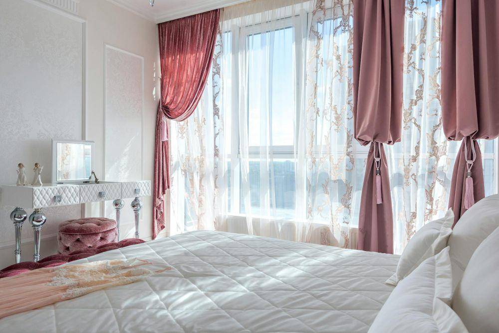 window treatment (pexels.com/Max Vakhtbovycn)
