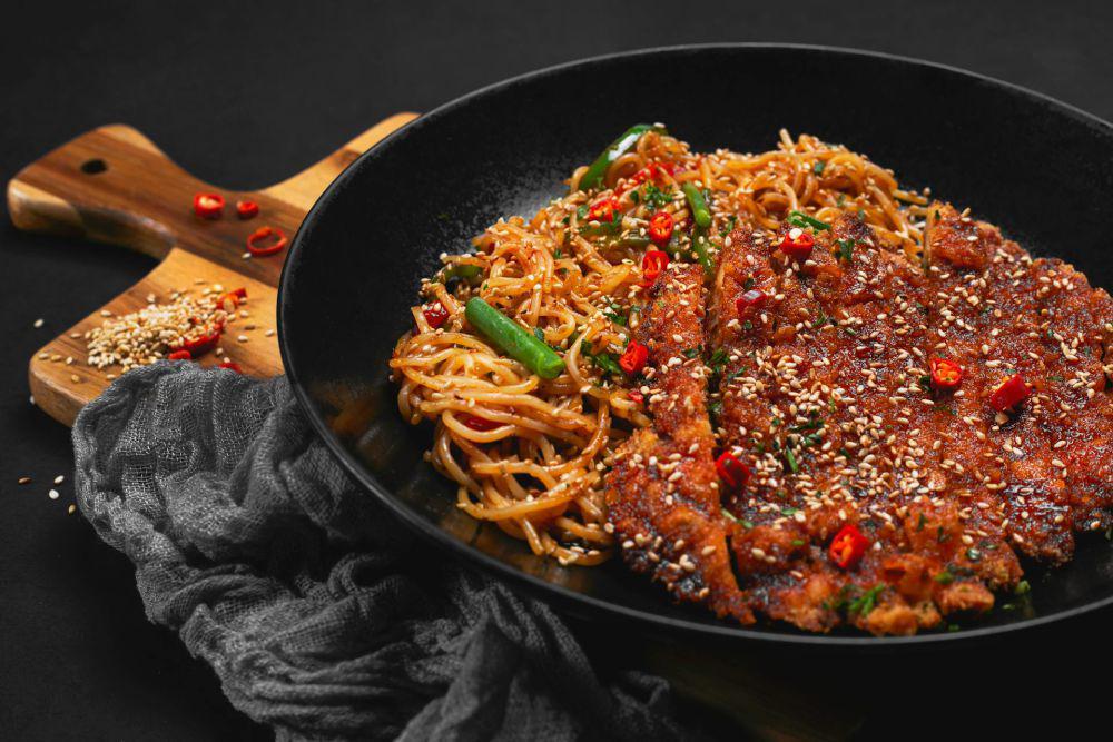 Resep Hongkong Chicken Noodle, Hidangan Spesial saat Imlek
