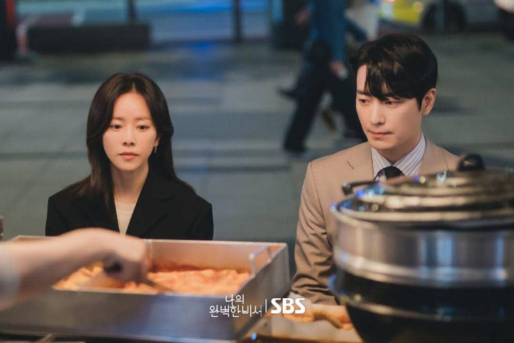 Han Ji Min dan Lee Jun Hyuk dalam Love Scout