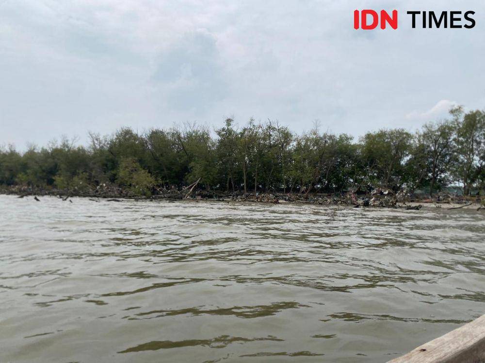 Daerah laut di Sidoarjo yang memiliki Hak Guna Bangunan (HGB). IDN Times/Khusnul Hasana