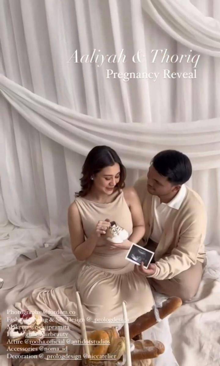Pregnancy Reveal Aaliyah Massaid (instagram.com/_prologdesign)
