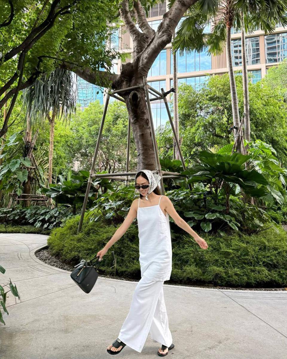 ide style liburan ala Jessica Jung (instagram.com/jessica.syj)