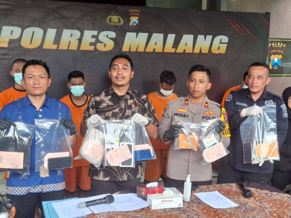 Konferensi pers kasus pencurian dengan kekerasan di Mapolres Malang. (IDN Times/Rizal Adhi Pratama)