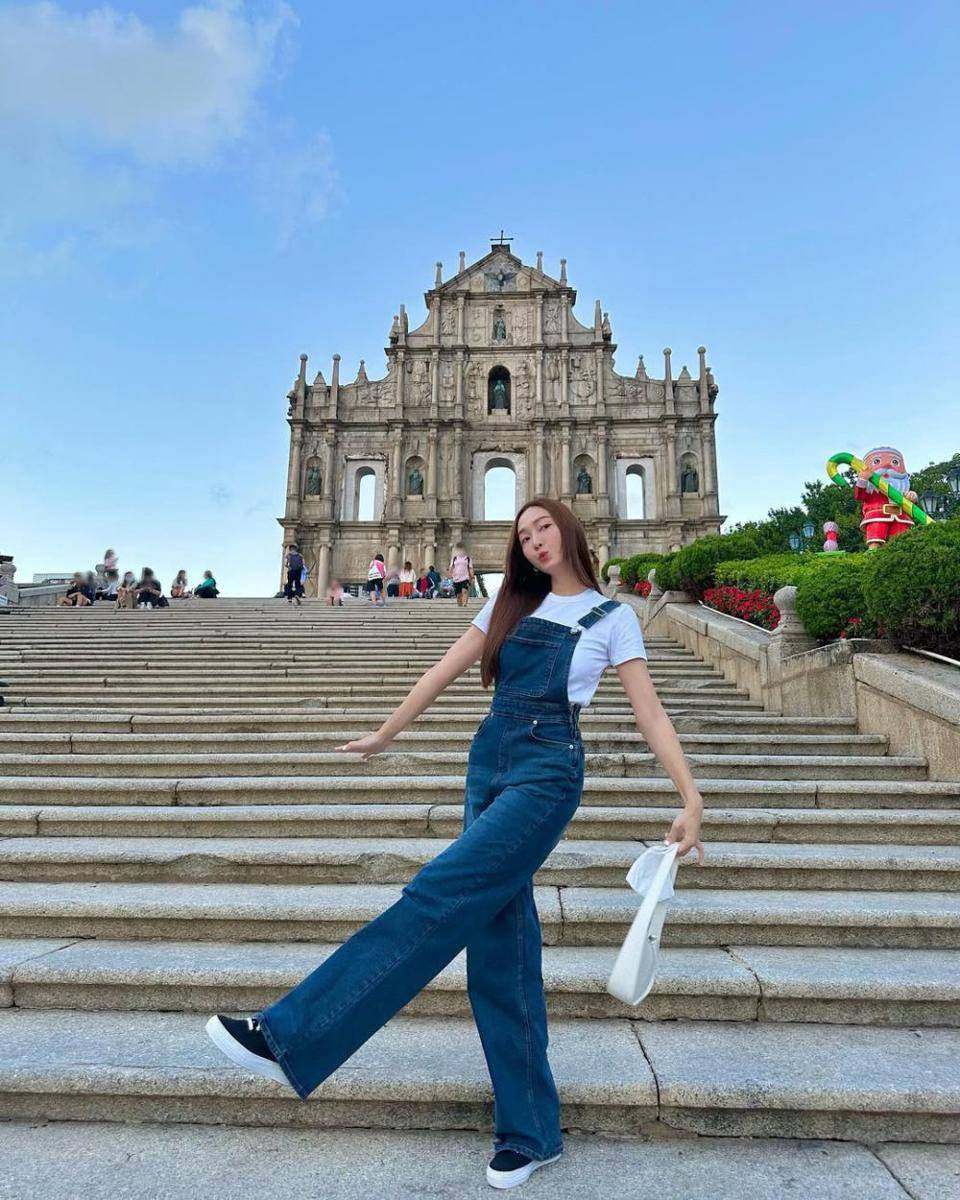 ide style liburan ala Jessica Jung (instagram.com/jessica.syj)